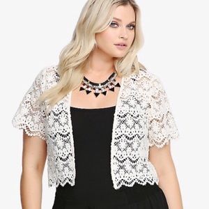 Torrid ivory lace, cropped crochet kimono